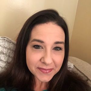 Meet your Posher, Amie